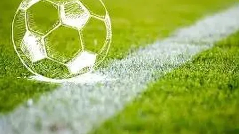 “定南‘大江新闻杯’足球挑战赛今日盛大启幕”